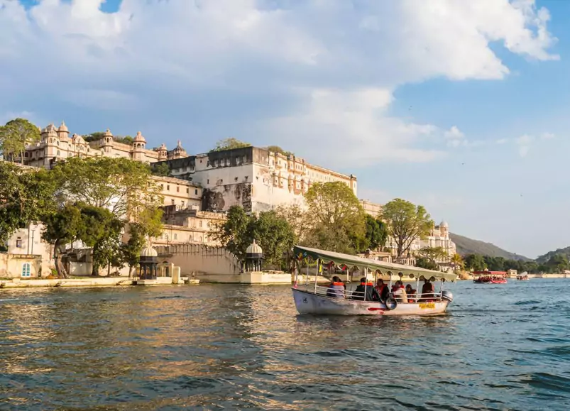 Golden Triangle with Udaipur Tour
